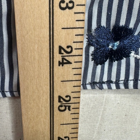 Michael Michael Kors Striped Floral Detail Sleeveless Blouse size‎ XS Blue/White - Picture 6 of 6